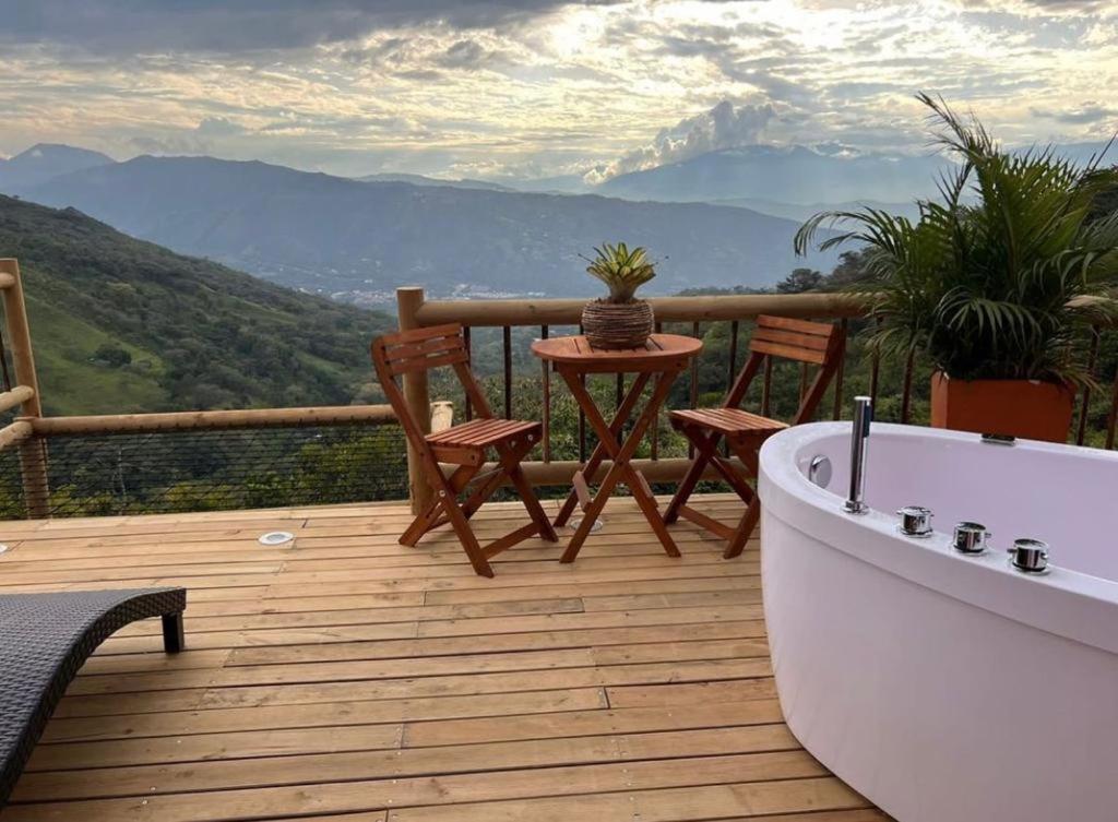 Nalua Glamping Y Hotel San Jerónimo Exterior foto